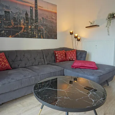 Hogulu - 3 - Raum - App 27 Mit Balkon Direkt Im Zentrum شقة