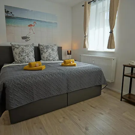 Hogulu - Haus 2, 3